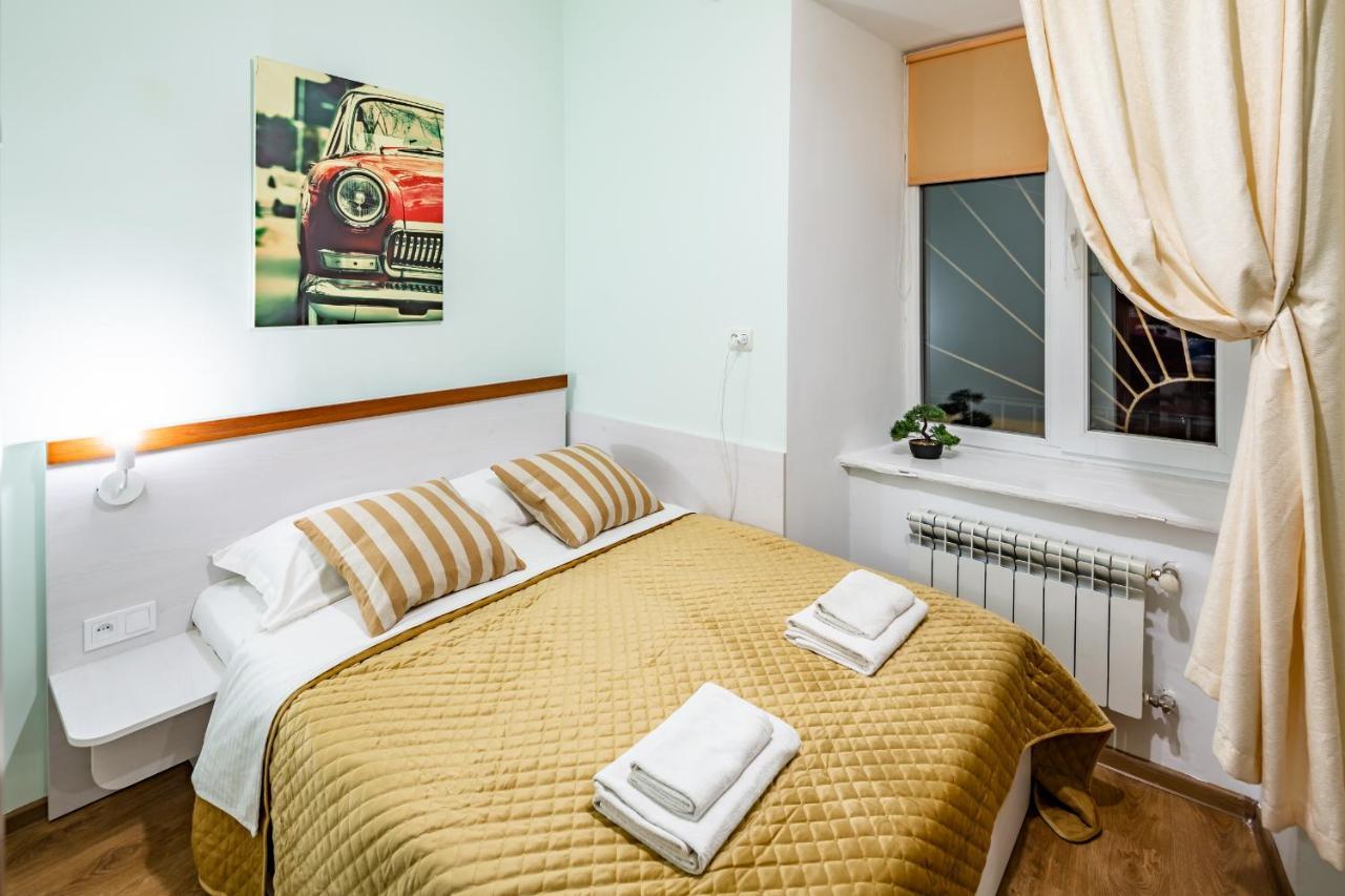 Rainbow Apartment Near Rynok Sq Lviv Exterior foto